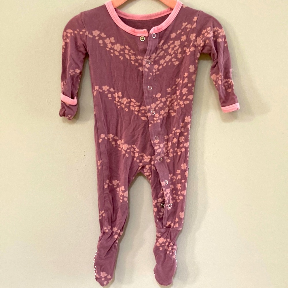 Kickee Pants footie in mauve lotus size 3-6 months